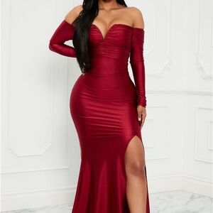 Elegant Off-Shoulder Red Dress